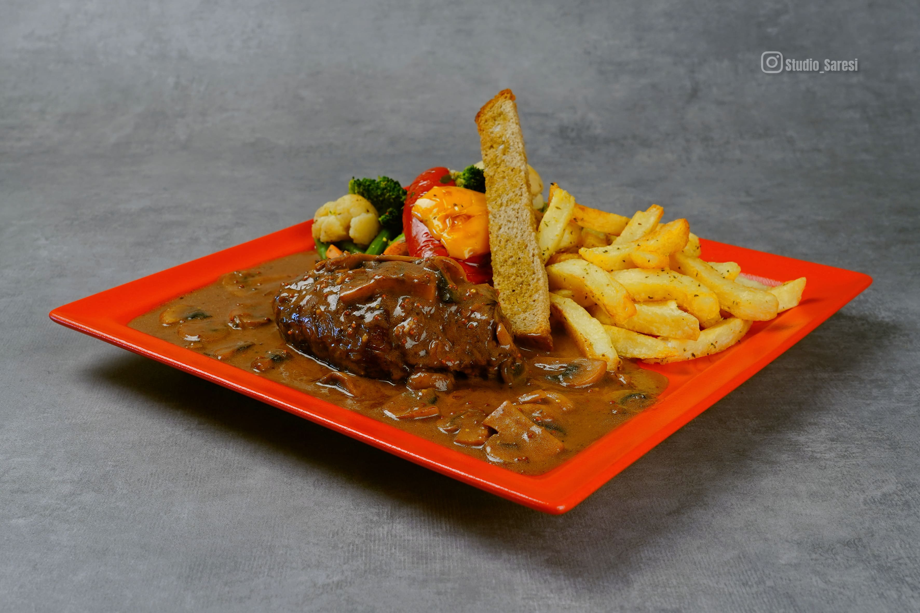 Fillet Steak with Wild Mushroom Sauce