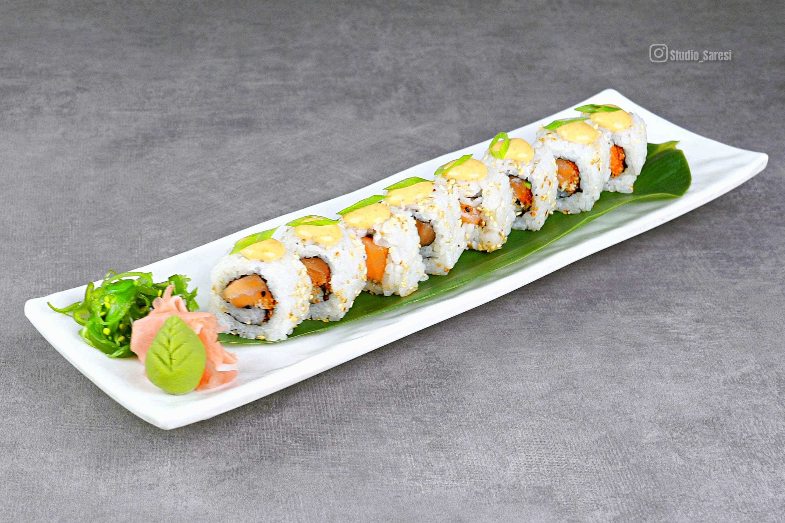 Spicy Salmon Roll